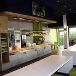 Ibis Budget Lyon Отель Вийёрбан