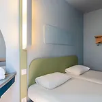 Ibis Budget Lyon Отель Вийёрбан
