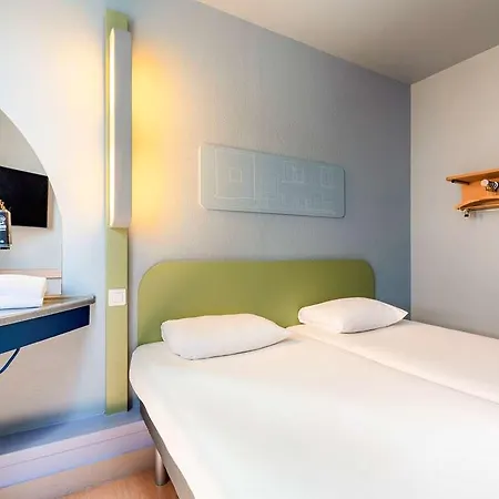 Ibis Budget Lyon מלון וילאורבן