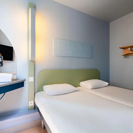 Ibis Budget Lyon מלון וילאורבן